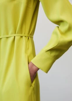 Marc O'Polo Shirt Dress In A Midi Length Made Of Flowing Viscose -FashionLust Verkaufs-Shop e2b895aa73fb275e488a3e4c42956ad4