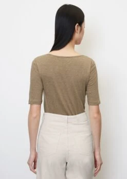 Marc O'Polo Basic T-shirt In A Straight Fit Made Of Slub Jersey 13 Marc O'Polo Basic T-shirt In A Straight Fit Made Of Slub Jersey -FashionLust Verkaufs-Shop e50f1662d960258cee51615c575949d8