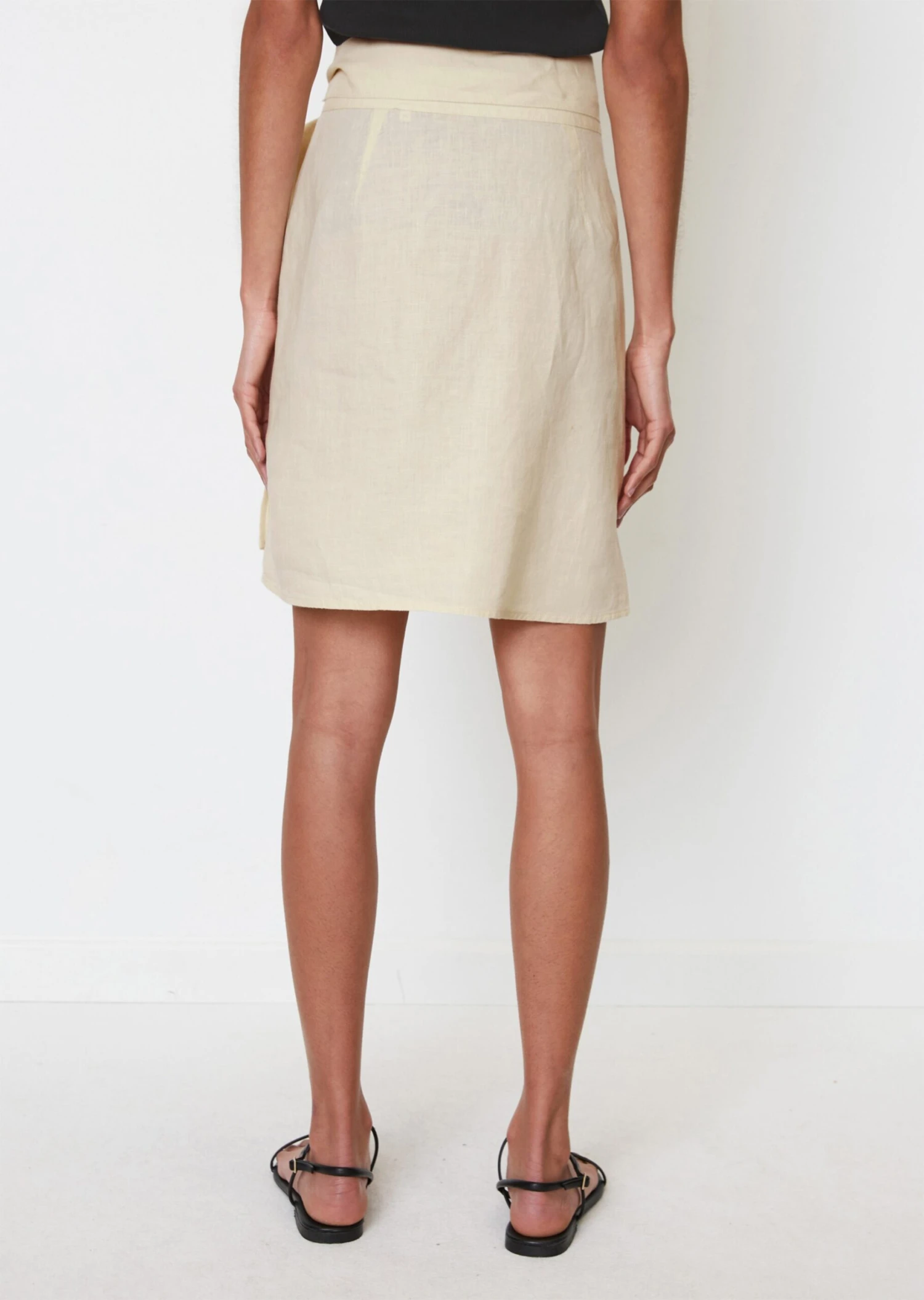 Marc O'Polo Short Linen Wrap-over Skirt Made Of Lightweight Fabric 5 Marc O'Polo Short Linen Wrap-over Skirt Made Of Lightweight Fabric – Bild 3