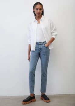 Marc O'Polo THEDA Boyfriend Cropped Jeans In An Organic Cotton Blend