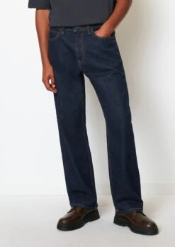 Marc O'Polo MO'P X CHEVIGNON Jeans Model RONNEBY Straight Made Of Recycled Cotton -FashionLust Verkaufs-Shop e7f5633641e31b0ae43d7a4b9ff3d896