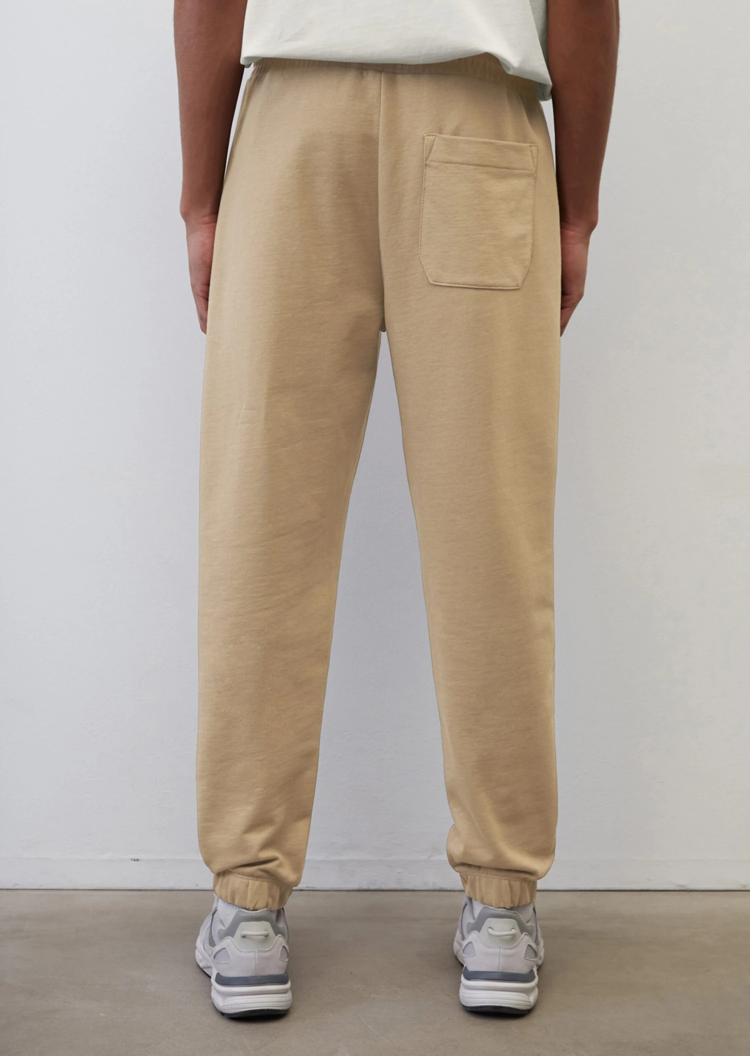 Marc O'Polo Loopback Terry Tracksuit Bottoms In A Relaxed Fit Made From Pure Organic Cotton 5 Marc O'Polo Loopback Terry Tracksuit Bottoms In A Relaxed Fit Made From Pure Organic Cotton – Bild 3