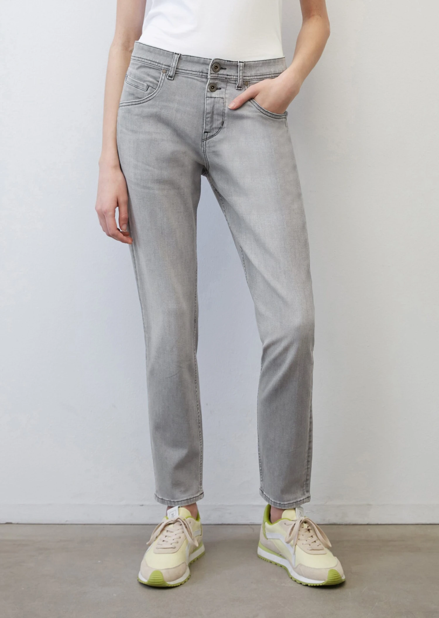 Marc O'Polo THEDA Boyfriend Cropped Jeans In An Organic Cotton/lyocell Blend 6 Marc O'Polo THEDA Boyfriend Cropped Jeans In An Organic Cotton/lyocell Blend – Bild 4