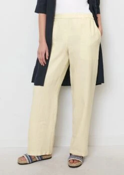 Marc O'Polo Wide Linen Trousers With A Partially Elasticated Waistband -FashionLust Verkaufs-Shop f6e5e01f36252951a3da395b10aa4f3b