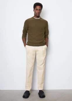 Marc O'Polo OSBY Pleats Chinos In A Tapered Fit Made Of Organic Cotton